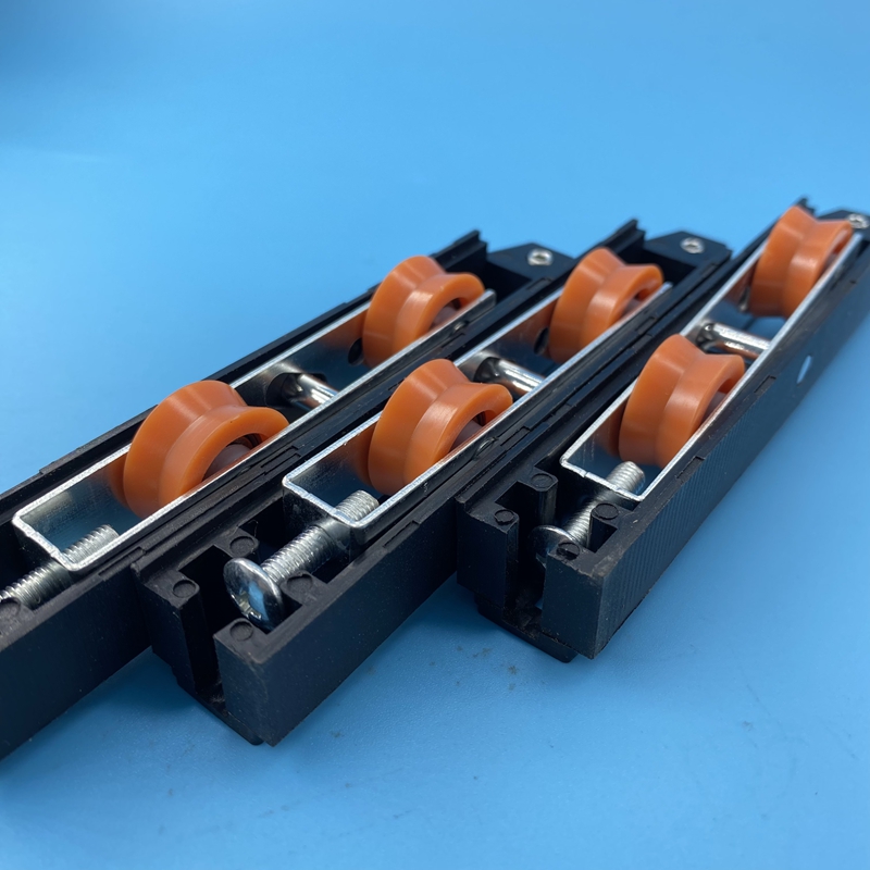 Black Nylon Red Double Wheel